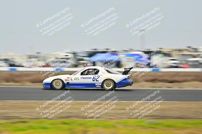 media/Jan-26-2025-CalClub SCCA (Sun) [[cfcea7df88]]/Group 1/Race/